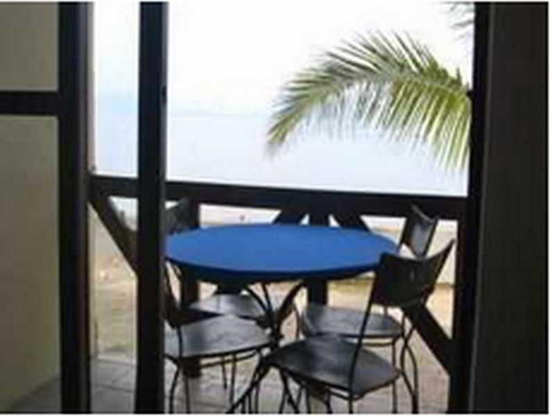 Oceana Hotel & Beach Resort Puerto Galera Exterior photo
