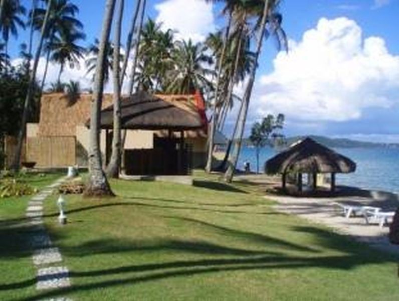 Oceana Hotel & Beach Resort Puerto Galera Exterior photo